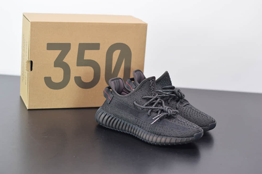 阿迪达斯ADIDAS YEZZY 350 V2黑色满天星休闲慢跑鞋纯原版本 货号：FU9007