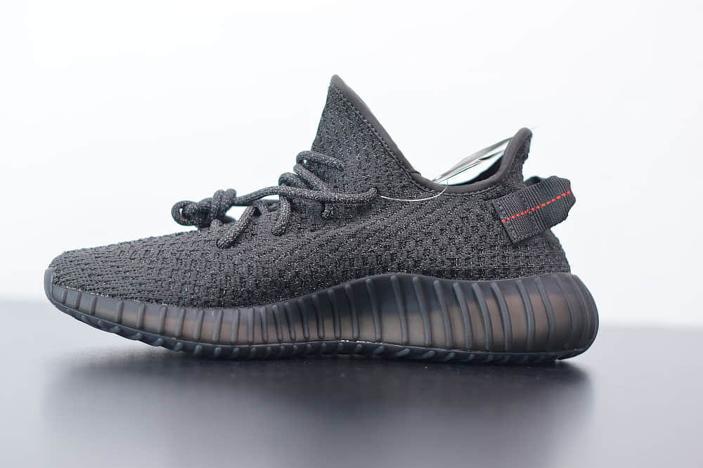 阿迪达斯ADIDAS YEZZY 350 V2黑色满天星休闲慢跑鞋纯原版本 货号：FU9007