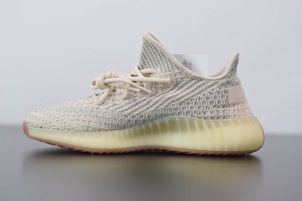 阿迪达斯ADIDAS YEZZY 350 V2拼接鹅黄满天星休闲慢跑鞋 货号：FW5318