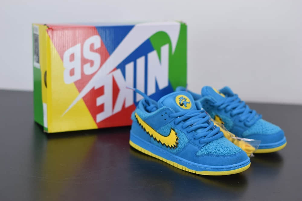 耐克NIKE SB DUNK LOW PRO QS蓝黄低帮跳舞小熊板鞋纯原版本 货号：CJ5378-400