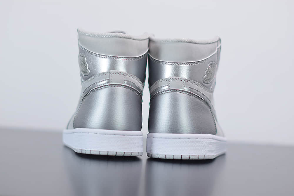 乔丹Air Jordan1 乔1日本限定灰银高帮篮球鞋纯原版本 货号：DC1788-029