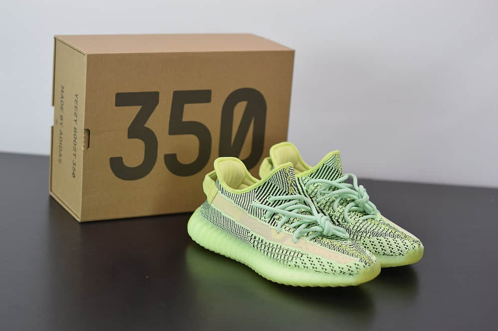 阿迪达斯AdidasYeezy Boost 350 V2黑荧光绿满天星休闲慢跑鞋纯原版本 货号：FW5191