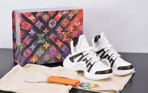 路易威登Louis Vuitton Archlight Sneakers LV白色复古运动鞋纯原版本 货号：1A43KV