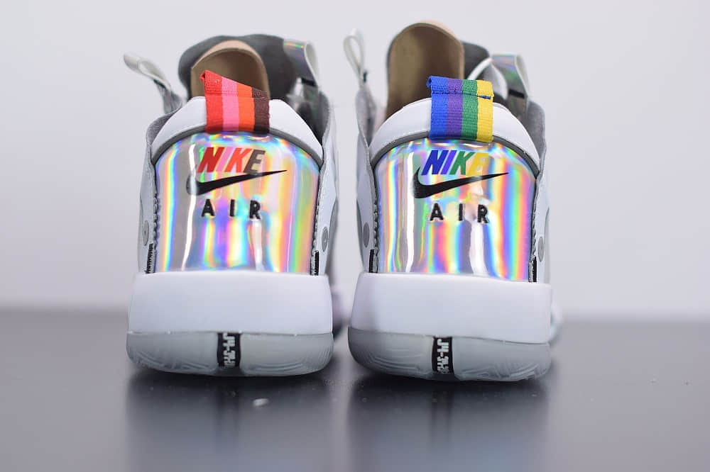 乔丹Air Jordan 34 White lridescentPF白镭射高帮轻量化篮球鞋纯原版本 货号：BQ3381-101