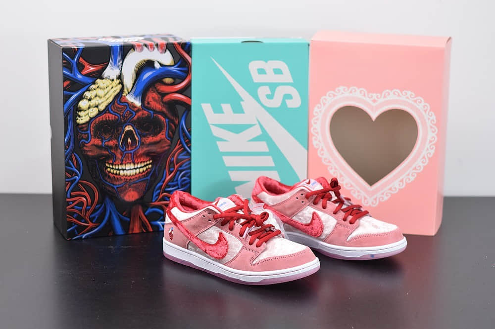 耐克Nike SB Dunk Low x StrangeLove情人节限定低帮粉色板鞋纯原版本 货号:CT2552-800