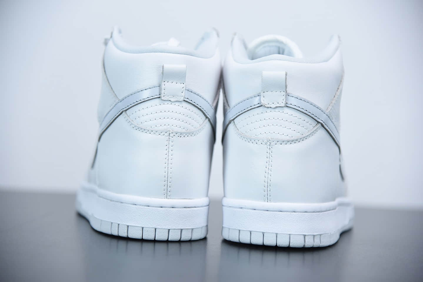 耐克NIKE SB Dunk High Pro 2020复刻白灰国外限定款纯原版本 货号：CZ8149-101