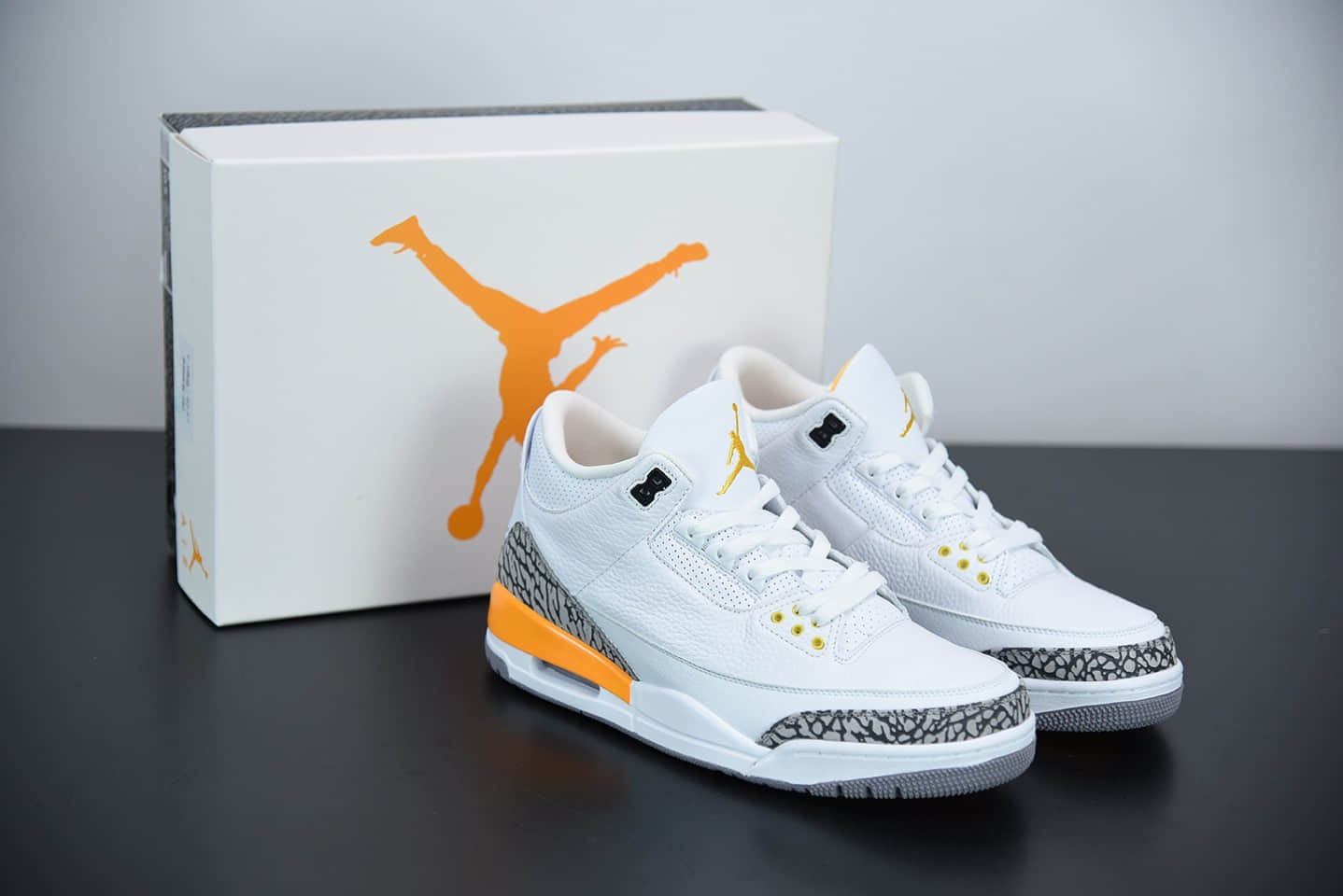乔丹Air Jordan 3 “Laser Orange”爆裂纹湖人配色篮球鞋纯原版本 货号:CK9246-108
