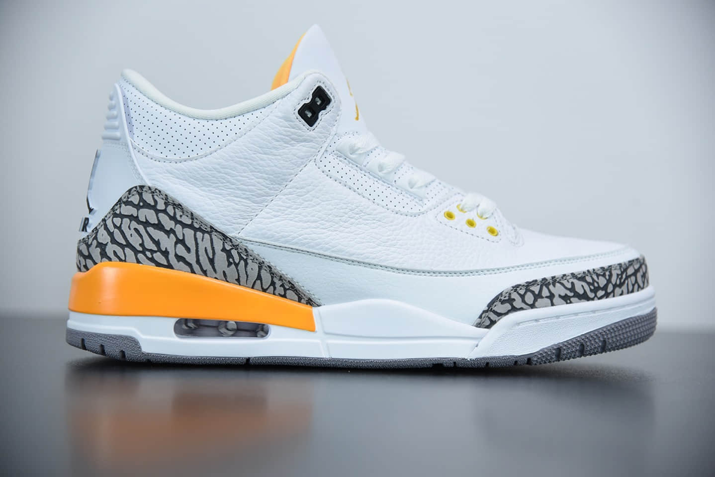 乔丹Air Jordan 3 “Laser Orange”爆裂纹湖人配色篮球鞋纯原版本 货号:CK9246-108