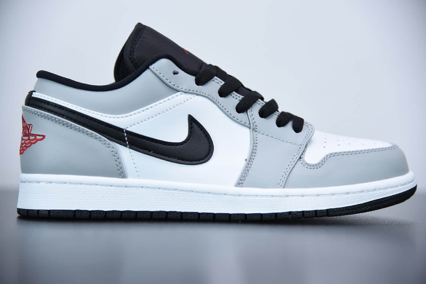 乔丹Air Jordan 1 Low “Light Smoke Grey”低帮小迪奥烟灰板鞋纯原版本 货号：553558-030