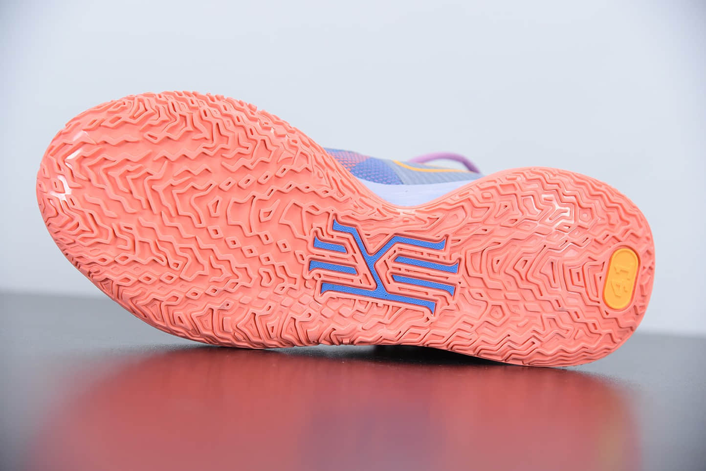 欧文Nike Kyrie 7 EXPRESSIONS 蓝粉艺术主题限定篮球鞋纯原版本 货号:DC0589-003