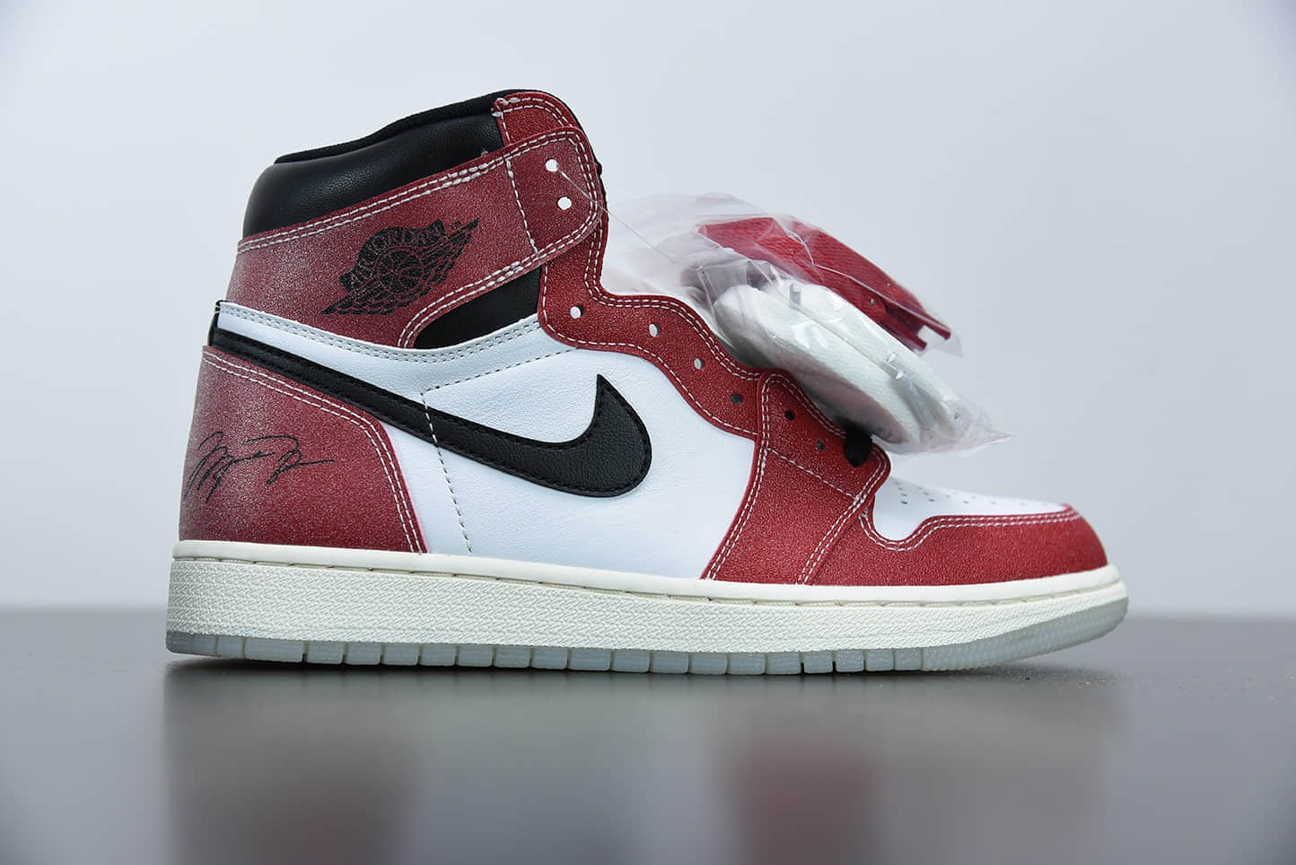 乔丹Air Jordan 1 Retro OG“Chicago” 全新芝加哥高帮文化篮球鞋纯原版本 货号：DA2728-100