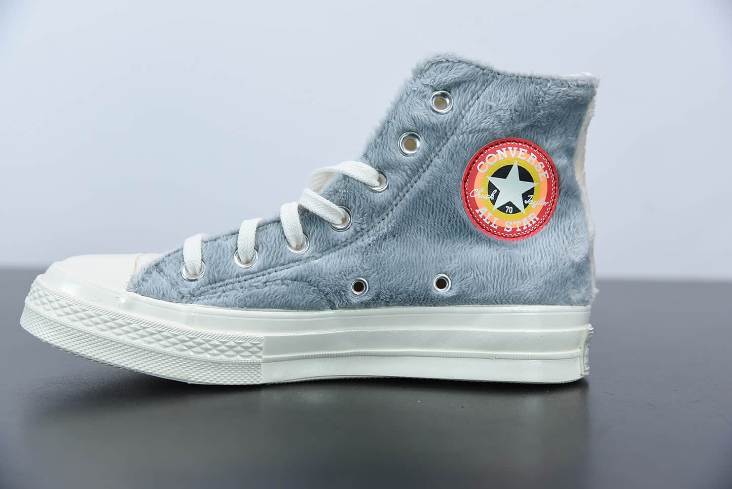 匡威Bug Bunnyx Converse Chuck Taylor All Star 1970 HighTop Grey毛绒灰米兔八哥复古三星标高帮休闲运动硫化百搭板鞋纯原版本 货号:169222C