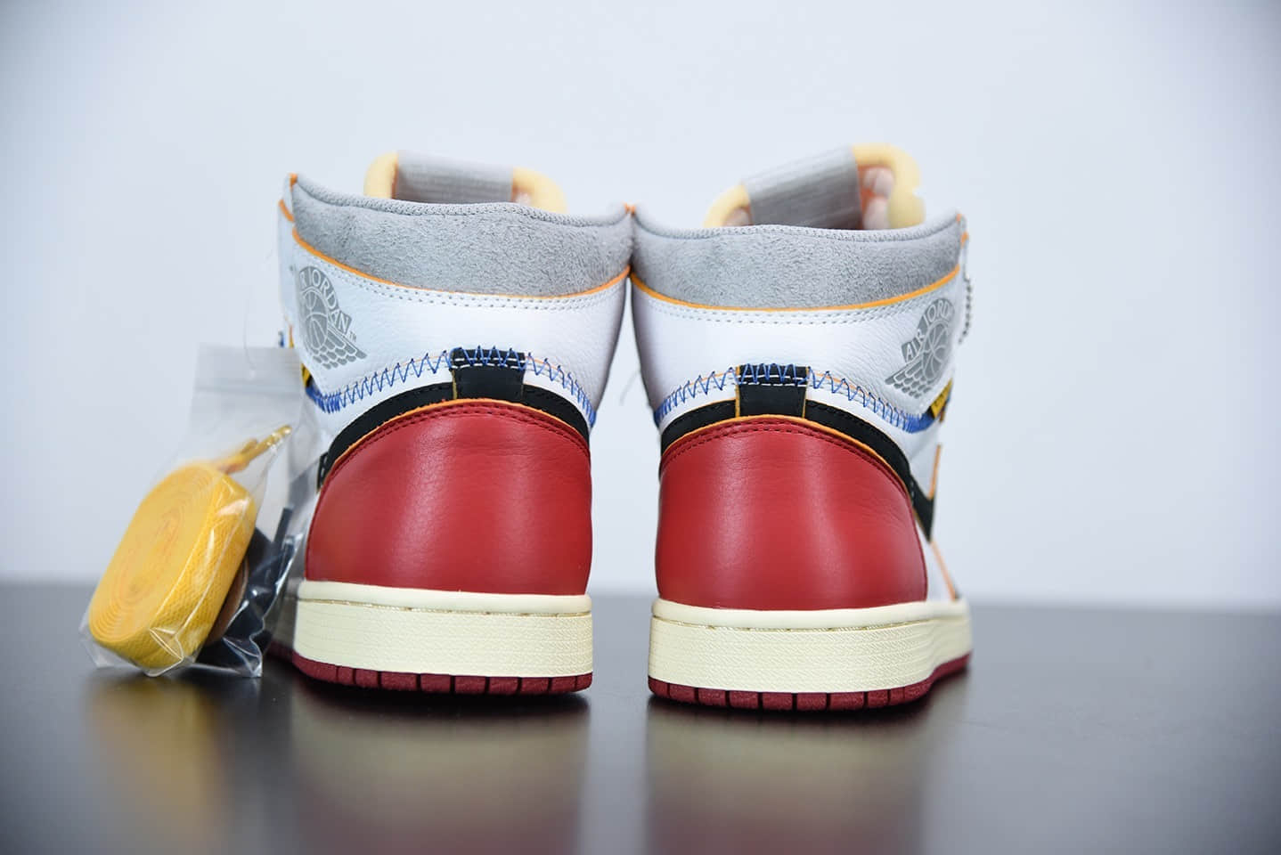 乔丹Union Los Angeles x Air Jordan 1 Retro High OG NRGRedBlack Store List 联名拼接黑脚趾高帮板鞋纯原版本 货号:BV1300-106