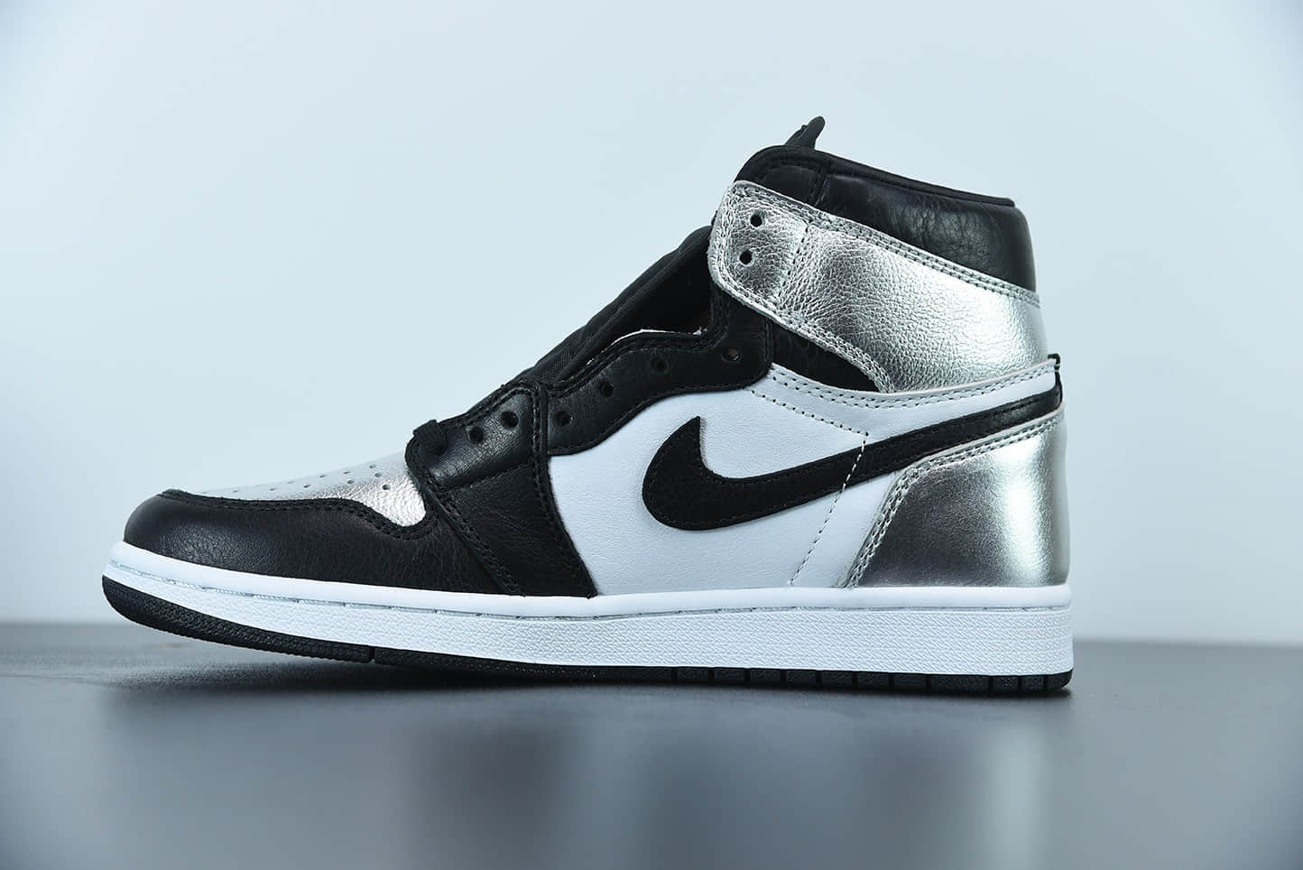 乔丹Air Jordan 1 High OGMetallic Silver小伦纳德黑银脚趾高帮板鞋纯原版本 货号：CD0461-001