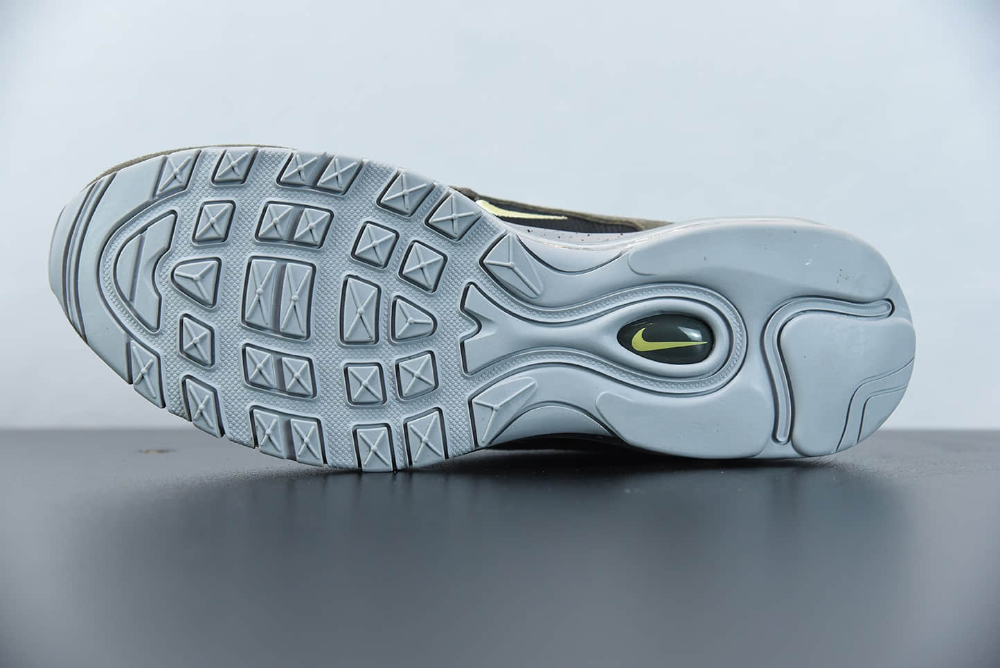 耐克Nike Air Max 97 黑绿配色子弹全掌气垫复古运动鞋纯原版本 货号：DB4611-001