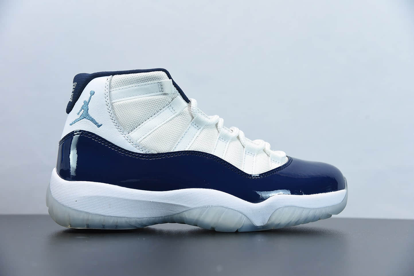 乔丹Air Jordan 11 Concord黑白康扣高帮篮球鞋纯原版本 货号：378037-100