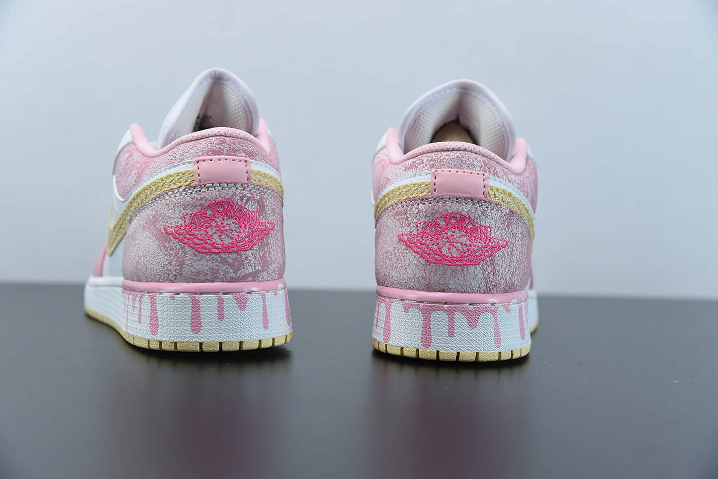 乔丹Air Jordan 1 Low GS冰淇淋低帮篮球鞋纯原版本 货号：CW7104-601