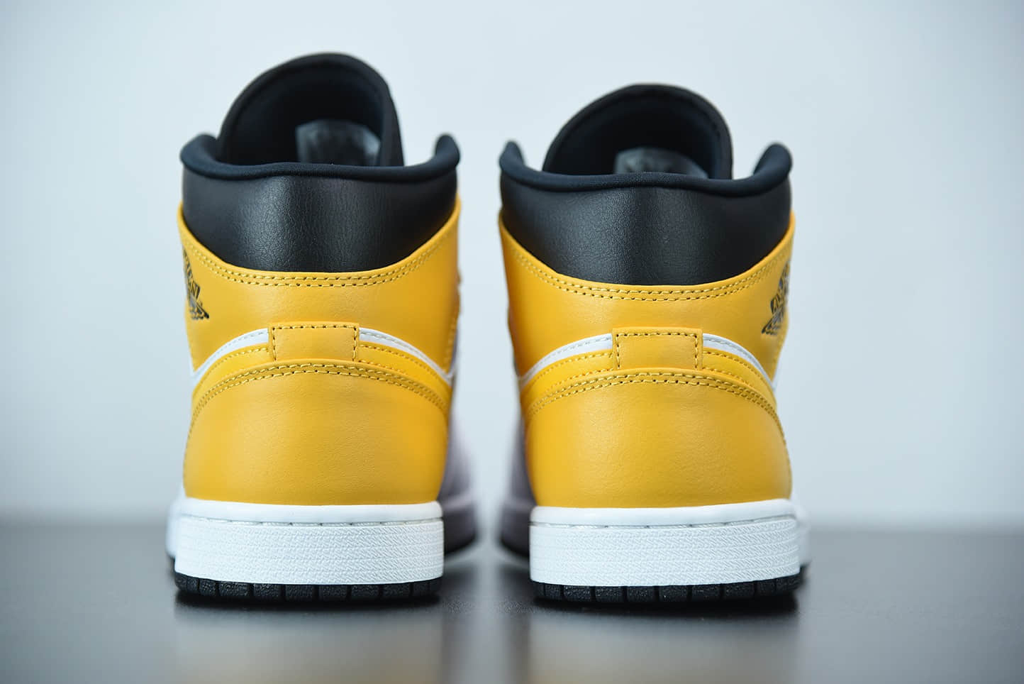 乔丹Air Jordan 1 Mid白黄中邦篮球鞋纯原版本 货号：554724-170