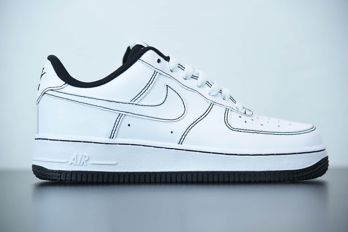 耐克 Nike Air Force 1 Low黑白线条空军一号低帮百搭休闲运动板鞋纯原版本 货号:CW1575-104