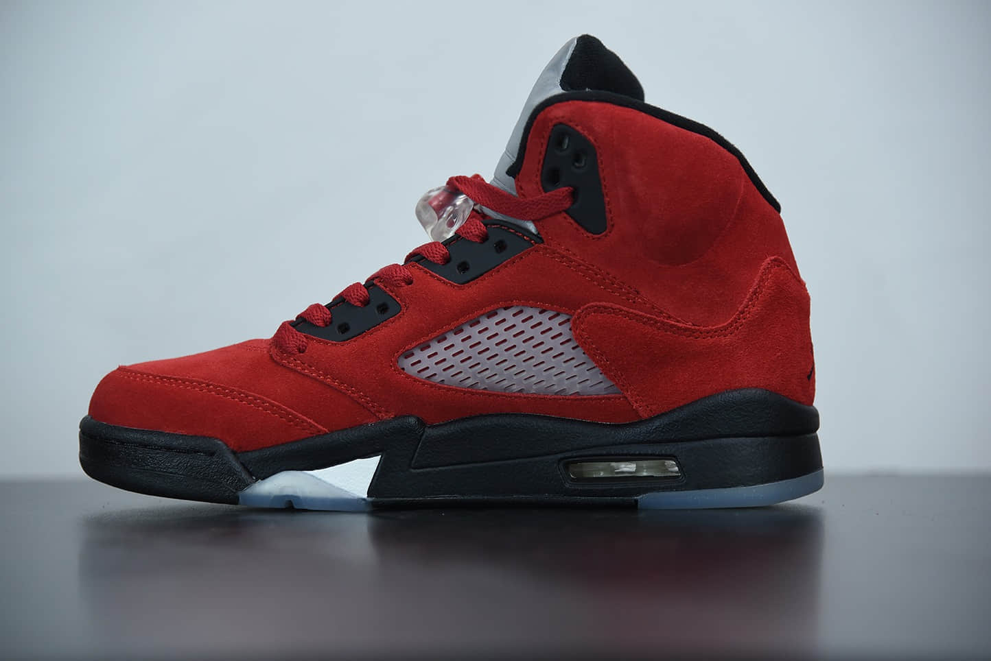 乔丹Air Jordan 5 “Raging Bull”愤怒公牛中帮复古休闲文化篮球鞋纯原版本 货号：DD0587-600