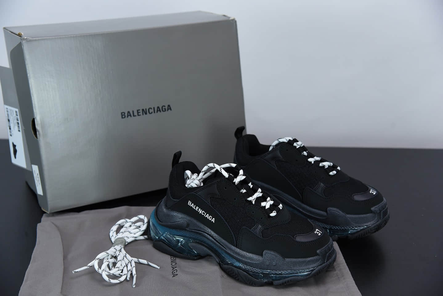 巴黎世家Belenciaga Triple.S黑蓝气垫老爹鞋纯原版本 货号：544351 W09E1 9025