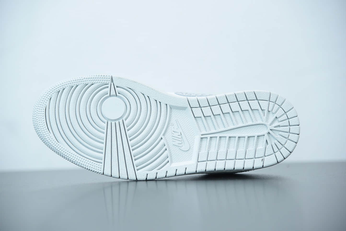 乔丹Air Jordan 1 Low PRM“Elephant Print”灰白大象低帮文化休闲板鞋纯原版本 货号:DH4269-100