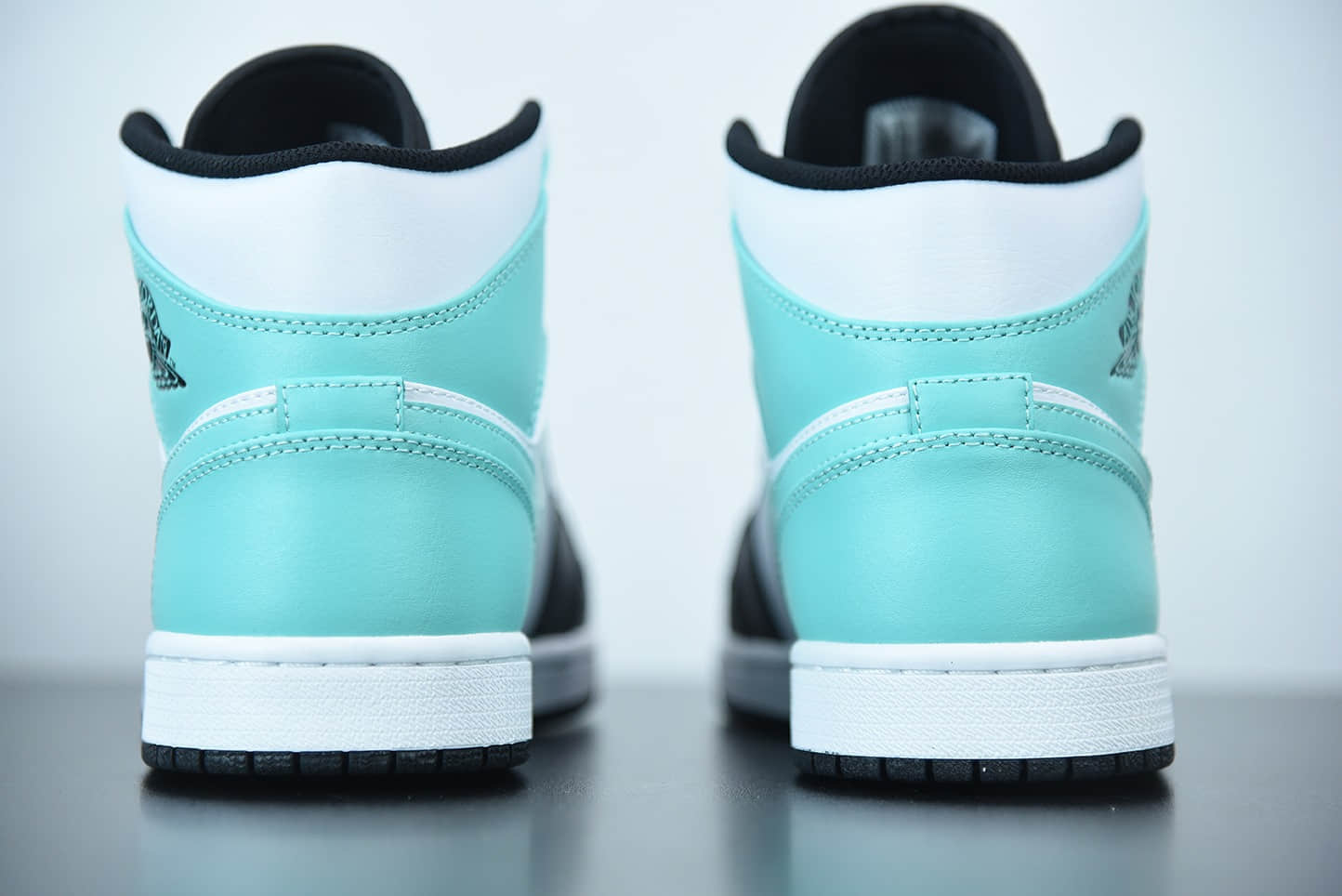 乔丹Air Jordan 1 Mid 蒂芙尼绿中帮篮球鞋纯原版本 货号： 554724-132