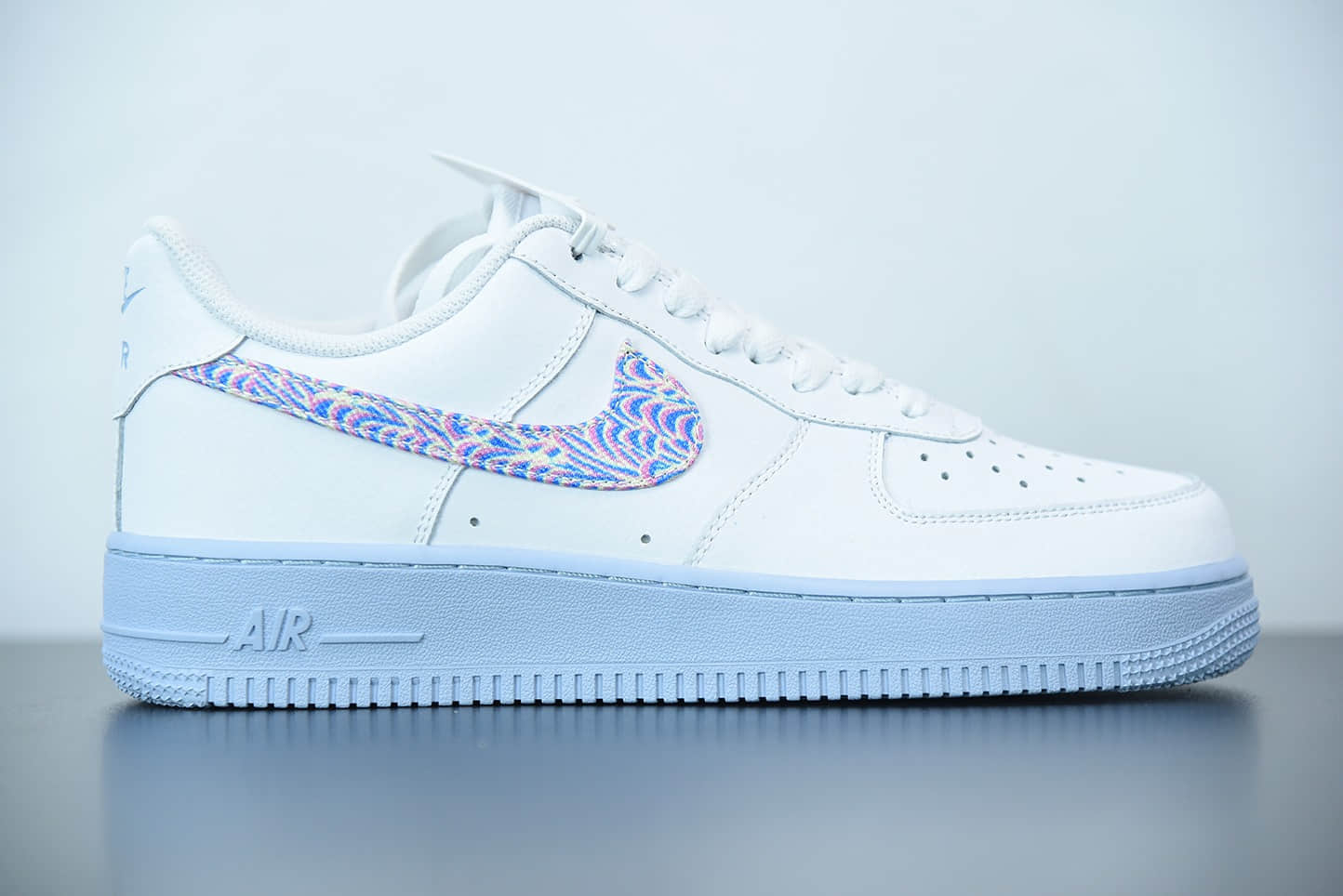 耐克Nike Air Force 1 “Hydrogen Blue' 氢蓝配色空军一号低帮板鞋纯原版本 货号:CZ0377-100