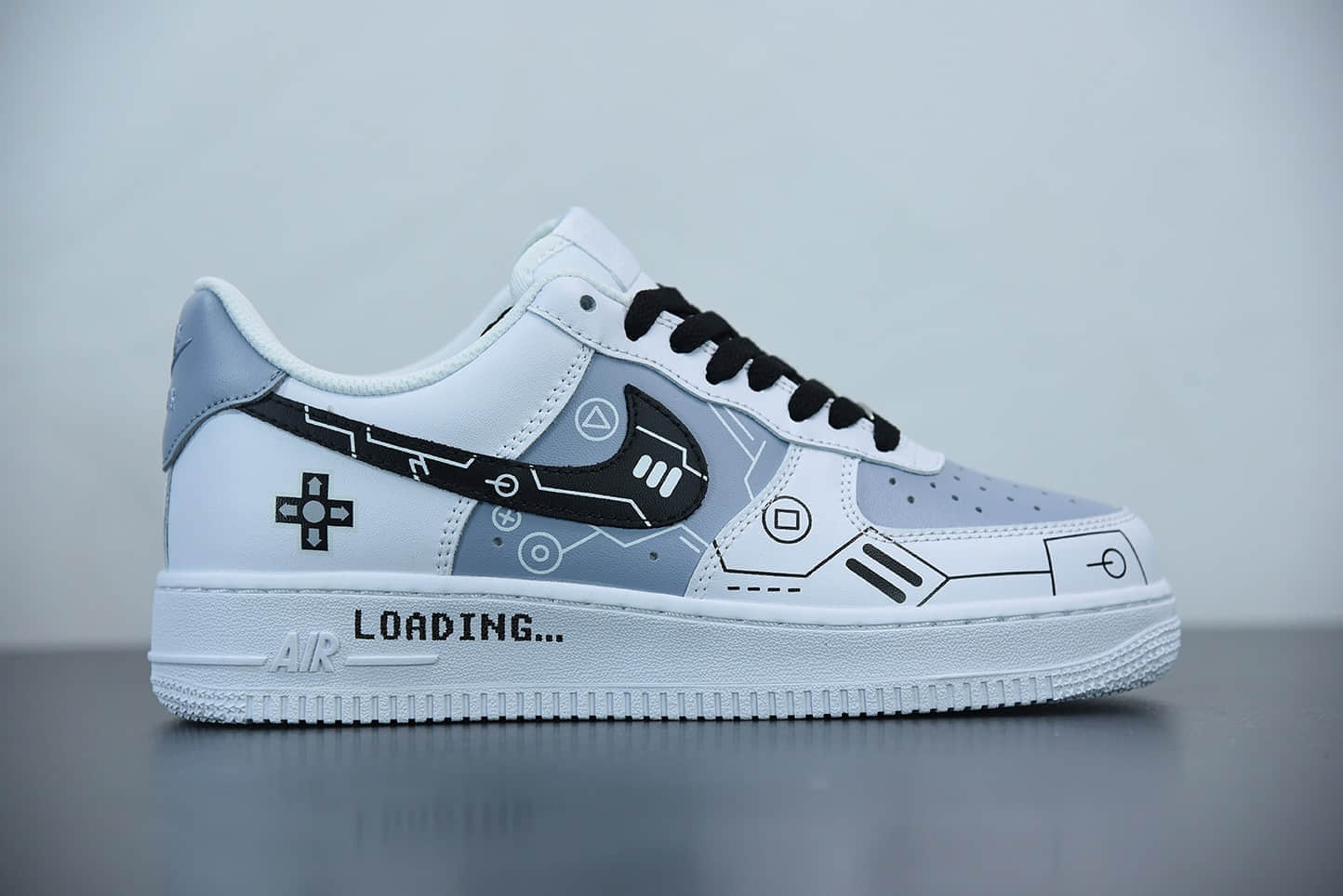 耐克Nike Air Force 1 Low’07 PS5电玩主题黑白灰空军一号低帮休闲板鞋纯原版本 货号：CW2288-111