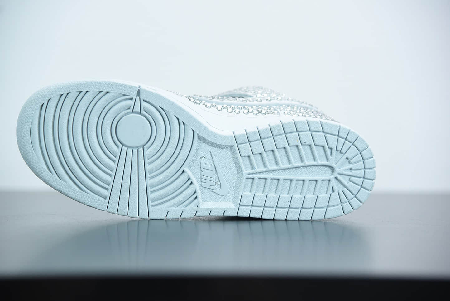 耐克Cactus Plant Flea Market x Nk Dunk Low 白色水钻低帮休闲鞋纯原版本 货号:CZ2670-001