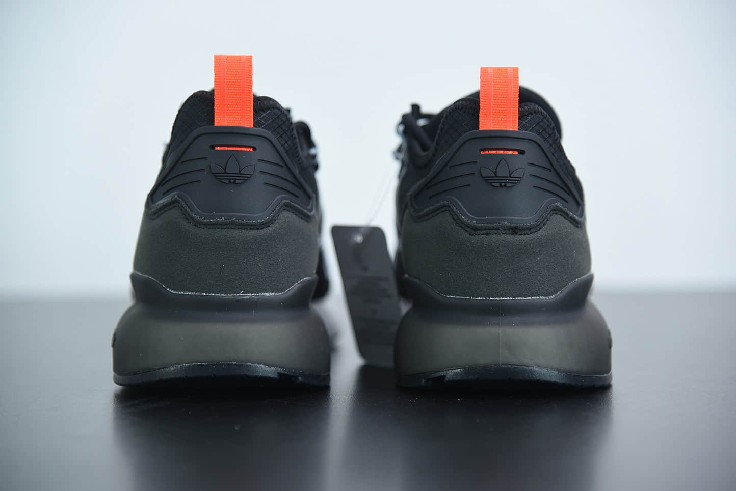 阿迪达斯Originals ZX 2K Boost 联名款黑白橙易烊千玺同款爆米花休闲鞋纯原版本 货号:FY5724