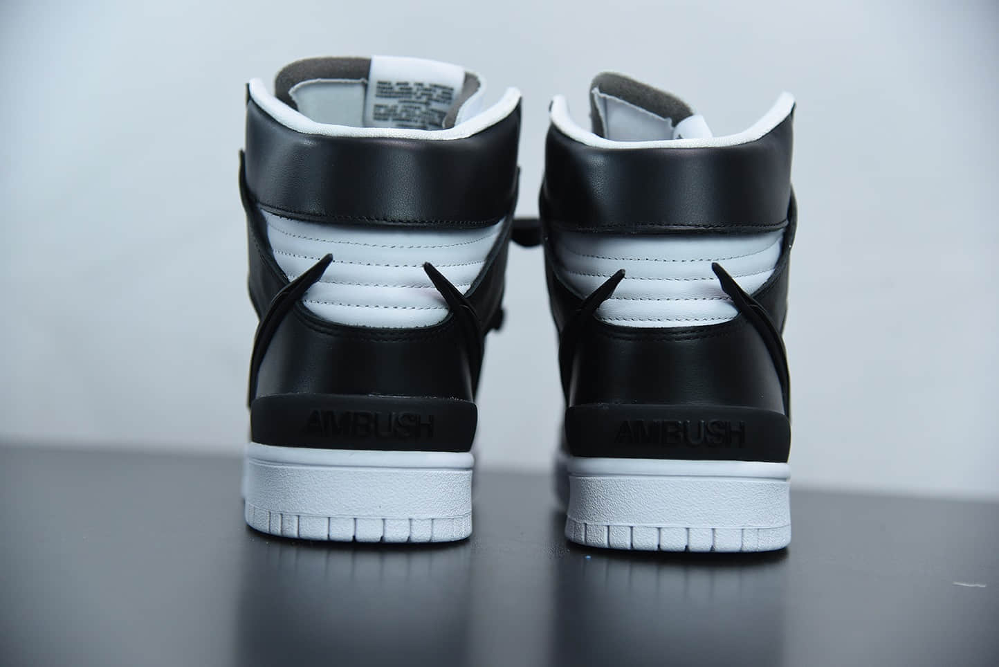 耐克AMBUSH x SB Dunk High 黑白大勾吴亦凡同款高帮滑板鞋纯原版本 货号：CU7544-001