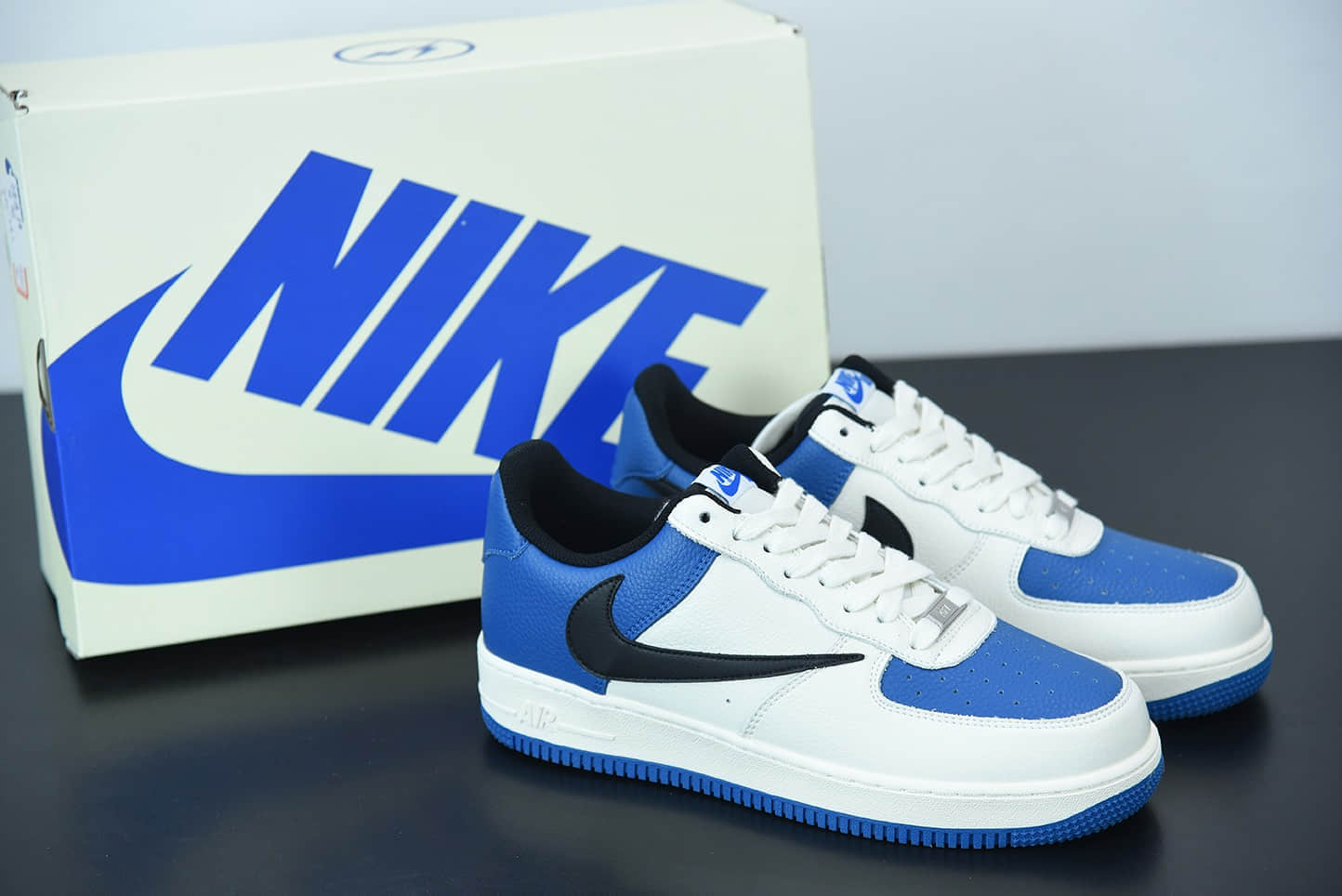 耐克 Nike Air Force 1 Mid ‘07 倒勾限定官方同步经典中帮板鞋纯原版本 货号：HG1136-022