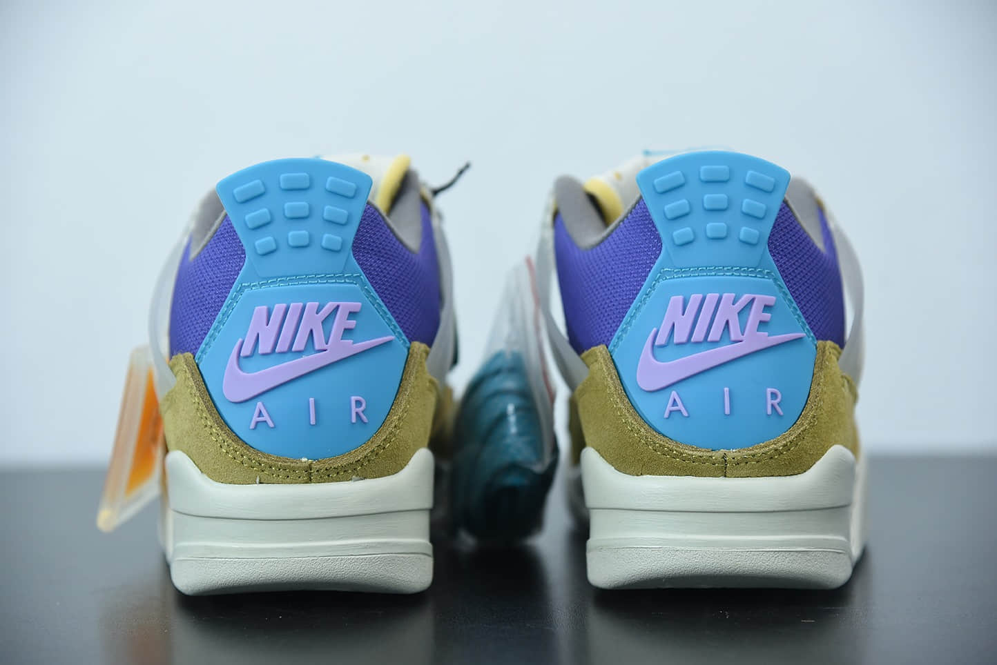 乔丹Union x Air Jordan 4 “Desert Moss”乔丹4代沙漠苔藓中帮篮球鞋纯原版本 货号： DJ5718-300