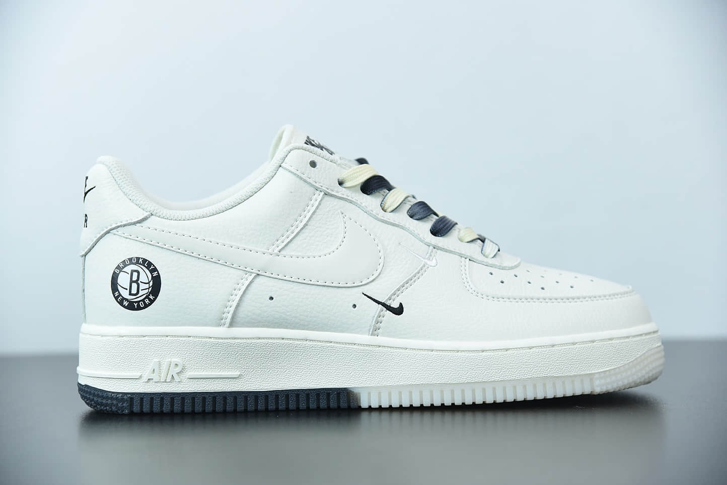 耐克 Nike Air Force 1 Low '07 “米黑白”布鲁克林篮网城市限定低帮空军一号休闲板鞋纯原版本 货号:CT1989-107