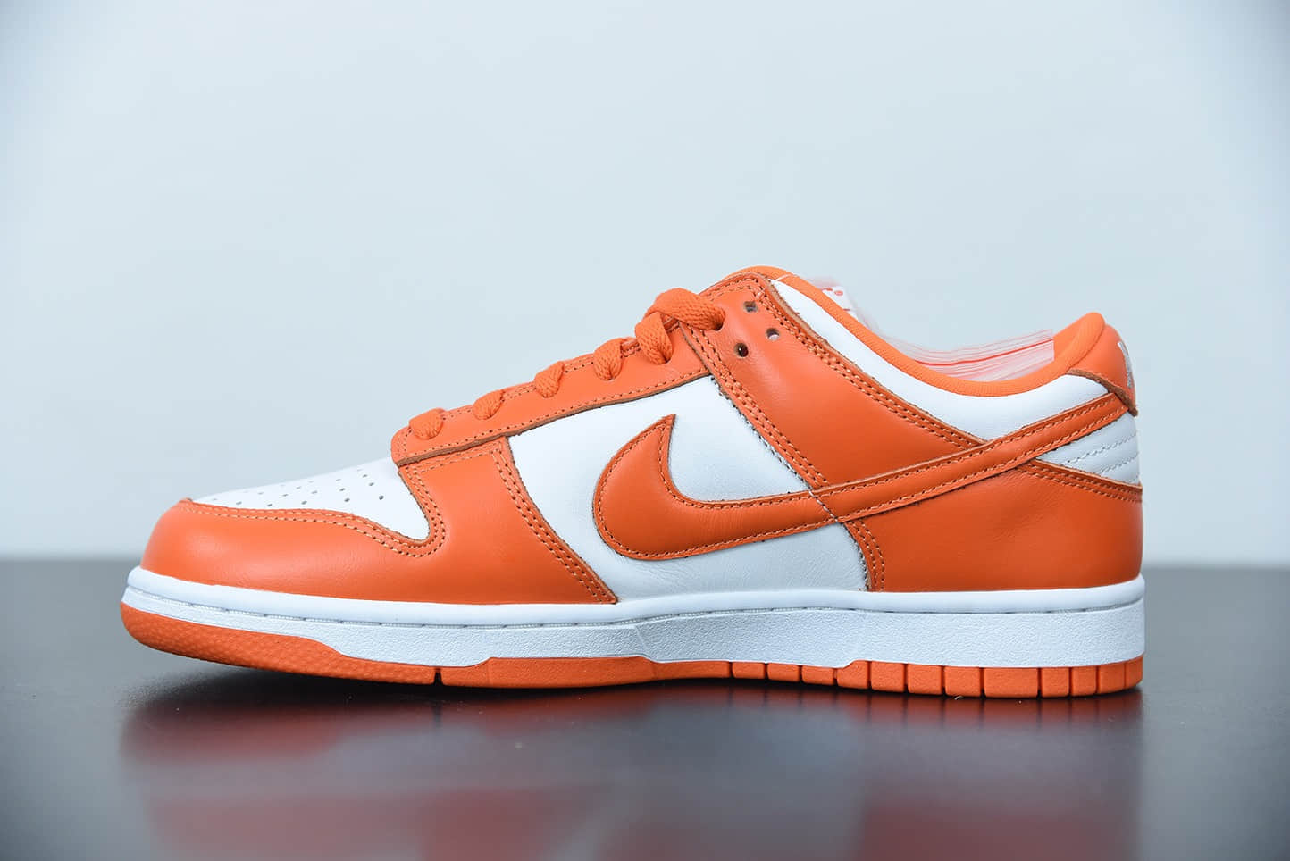 耐克 Nike Dunk SB Low“Syracuse”肯塔基雪城大学白橙低帮滑板鞋纯原版本 货号：CU1726-101