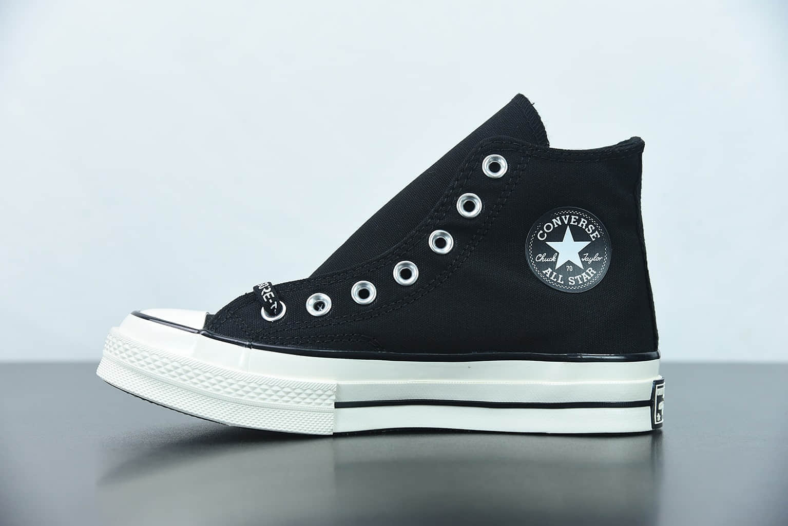 匡威 Converse Chuck 1970s GORE-TEX Canvas High Top 户外机能风黑色高帮板鞋纯原版本 货号：163343C