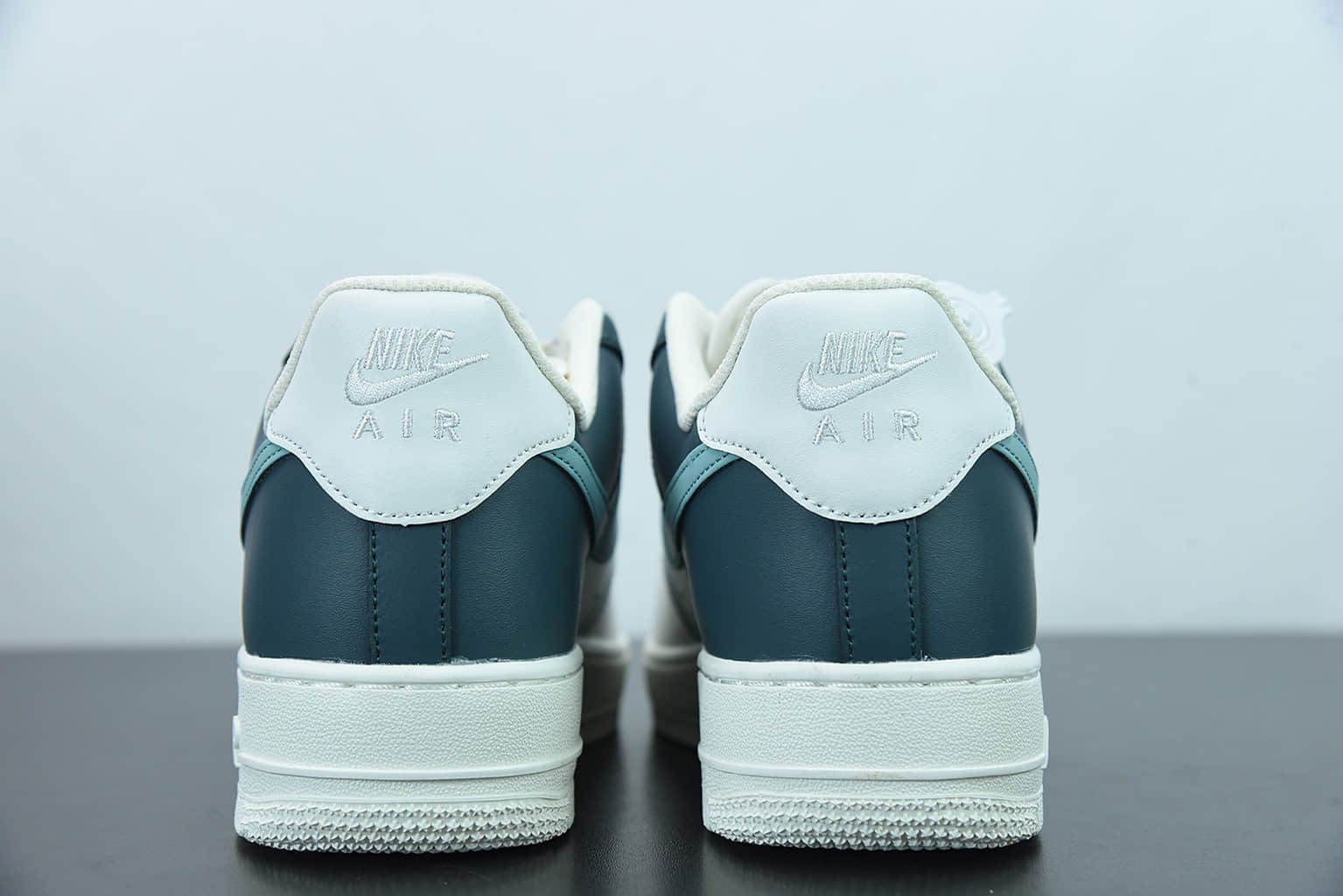耐克 Nike Air Force 1'07 Low 湖水绿配色空军一号低帮休闲板鞋纯原版本 货号:LT0226-301