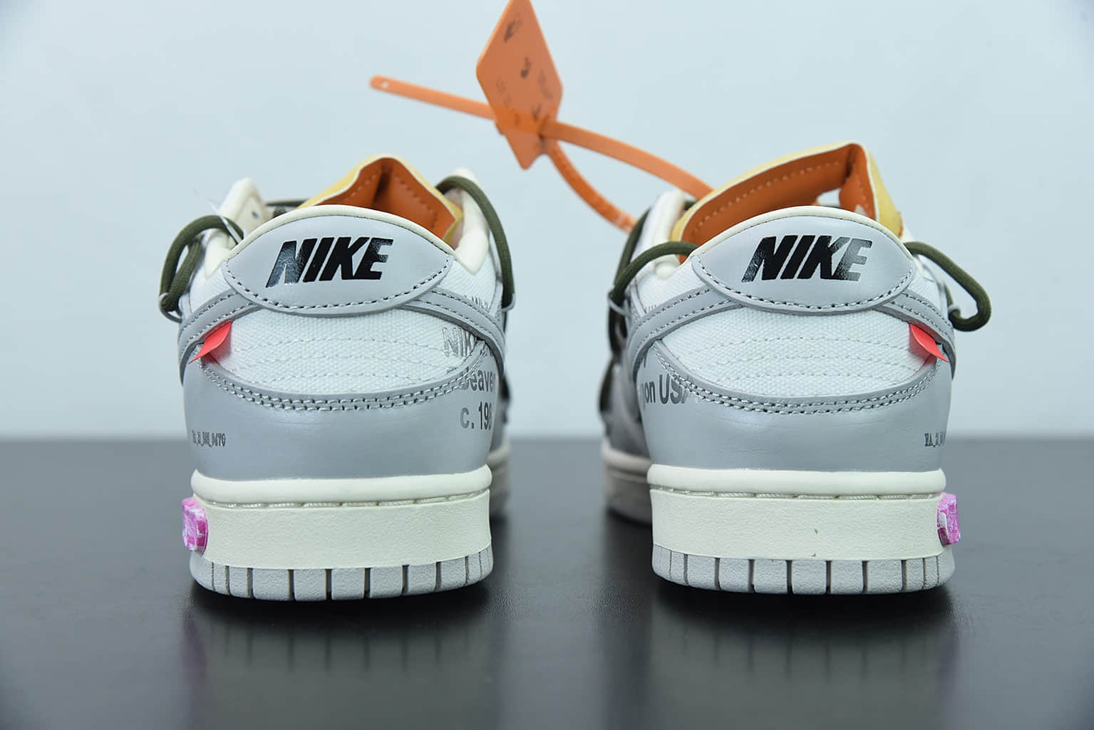 耐克 Nike Off-White x Nk Dunk Low OW 灰色墨绿色粉标“2250”SB扣碎篮板时尚休闲板鞋纯原版本 货号: DM1602-124
