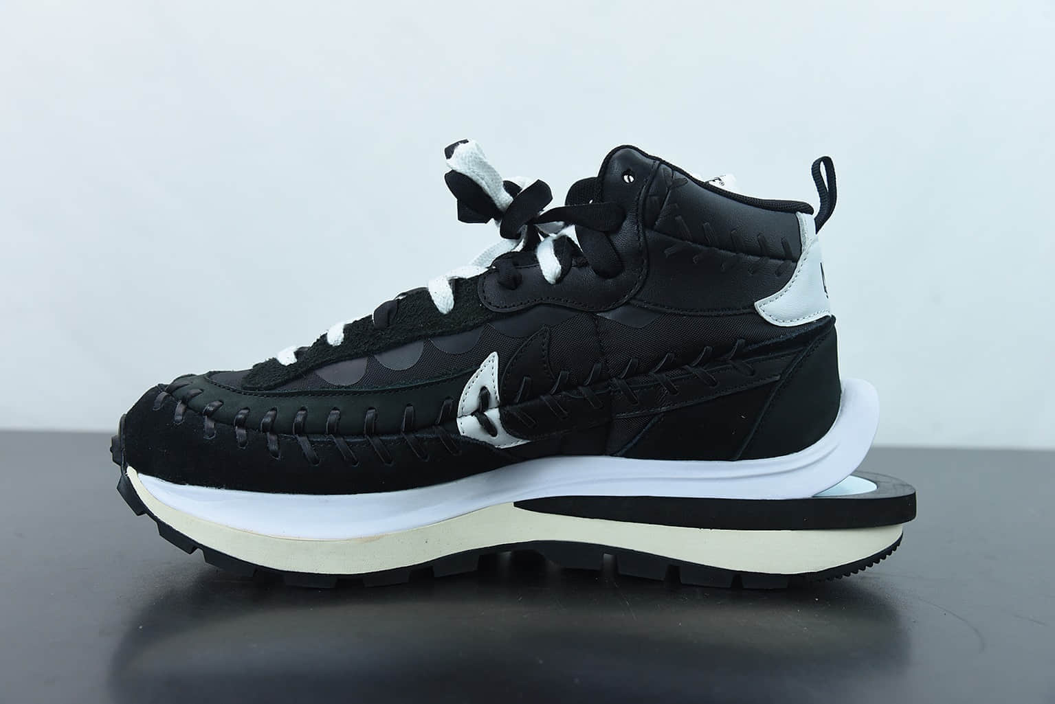 耐克Sacai x Nk LVD Waffle Daybreak 华夫3.0高帮黑白联名走秀款解构高端跑鞋纯原版本 货号：DH9186-001