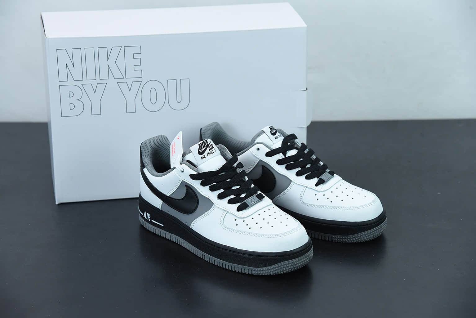 耐克 Nike Air Force 1 Low 黑白灰拼接空军一号低帮百搭休闲运动板鞋纯原版本 货号:553689-609