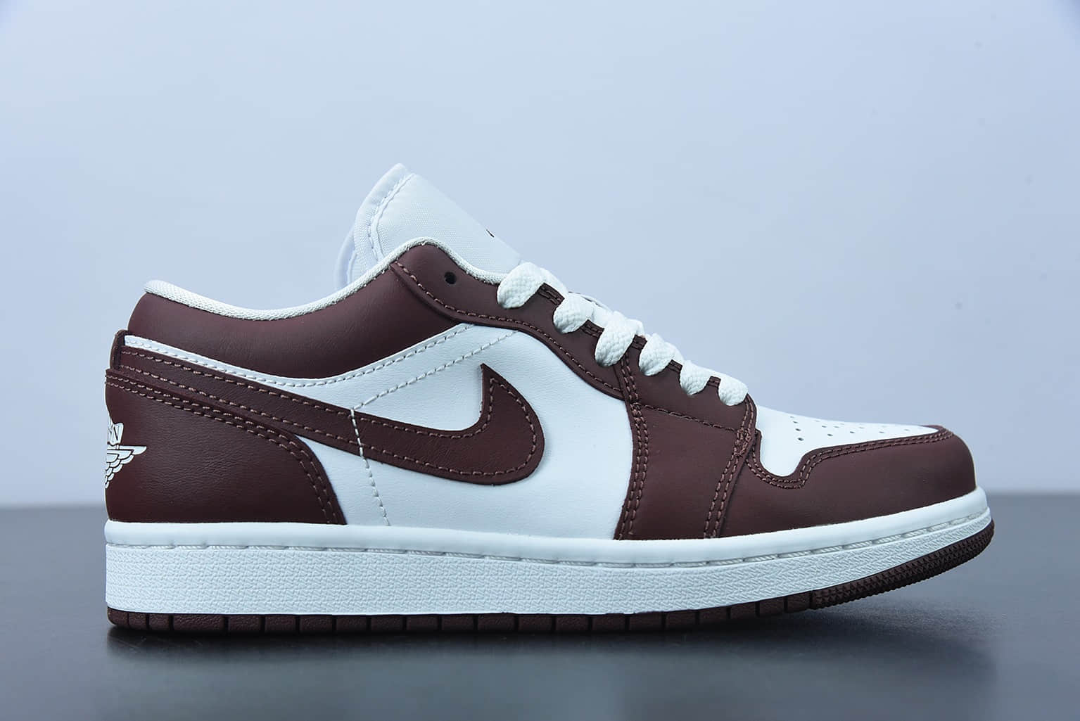 乔丹Air Jordan 1 Low “Team Red”酒红白低帮篮球鞋纯原版本 货号:DC0774-116