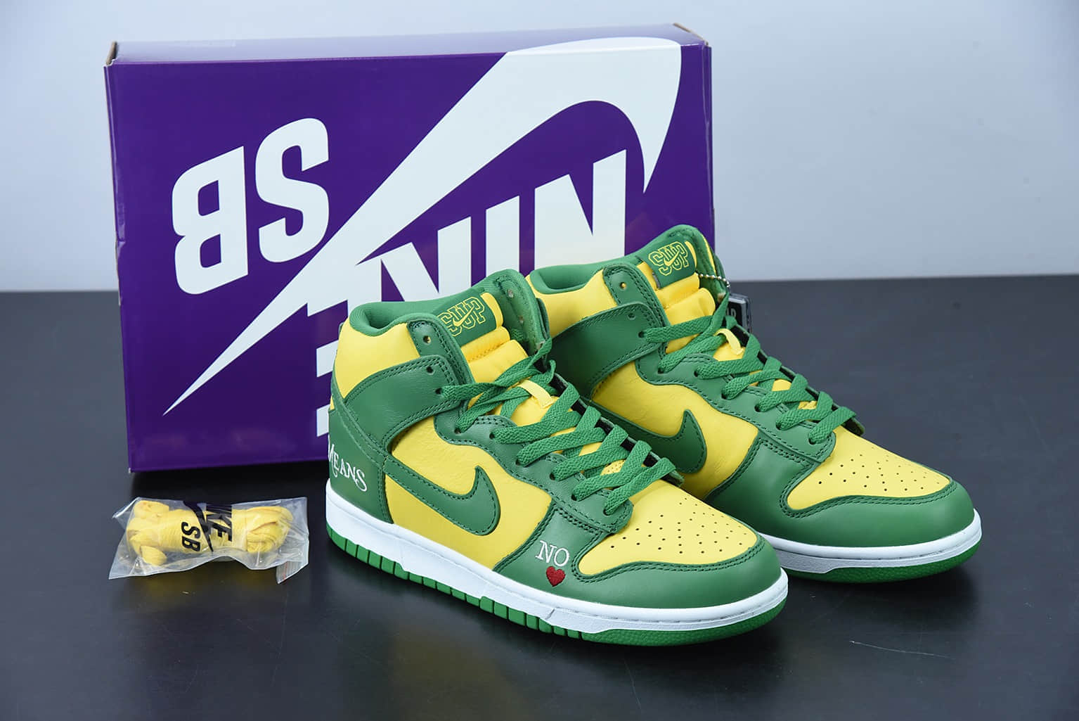 耐克 Nike Supreme x Nk SB Dunk High By Any Means 联名款桑巴绿高帮休闲板鞋纯原版本 货号:DN3741-700