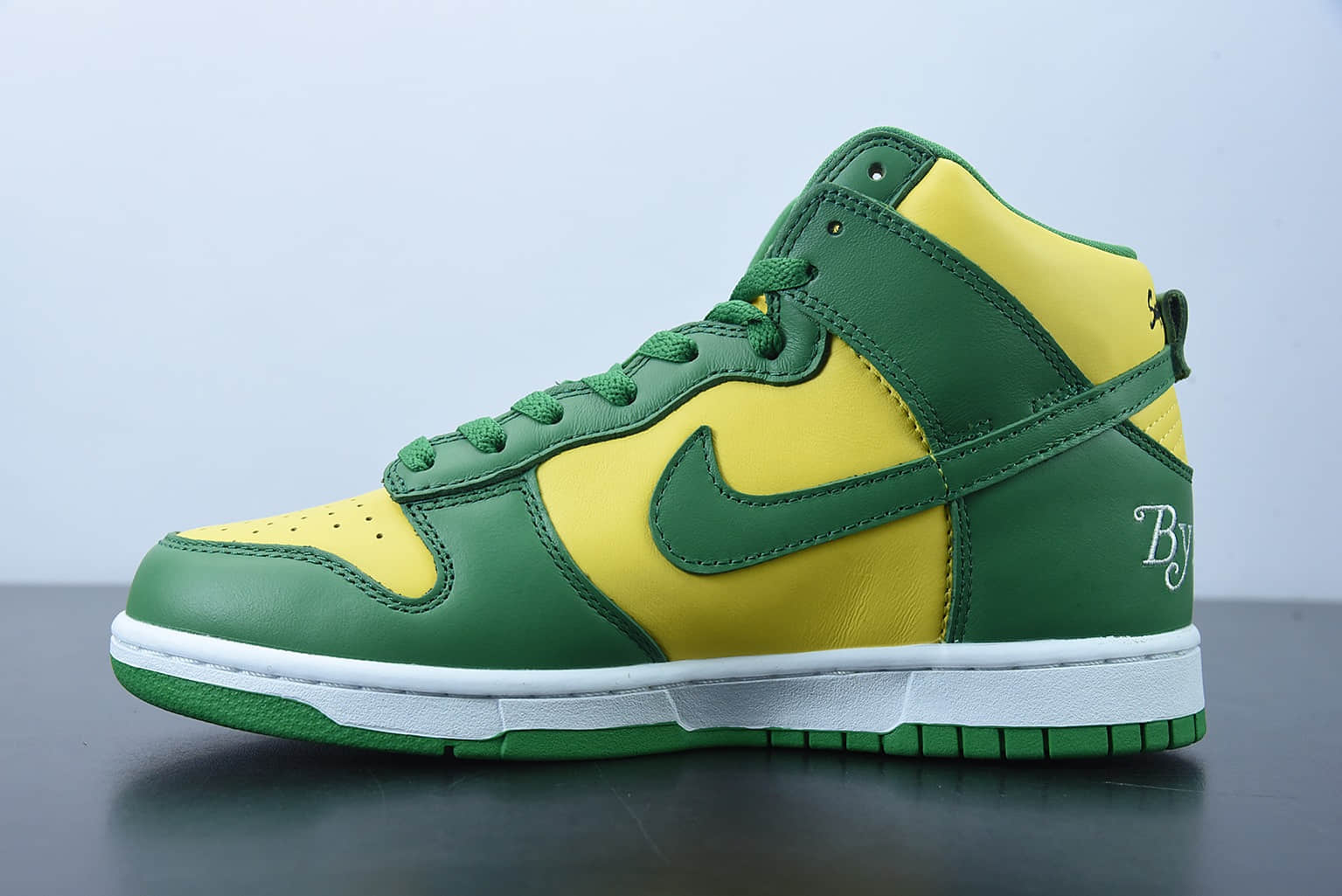 耐克 Nike Supreme x Nk SB Dunk High By Any Means 联名款桑巴绿高帮休闲板鞋纯原版本 货号:DN3741-700