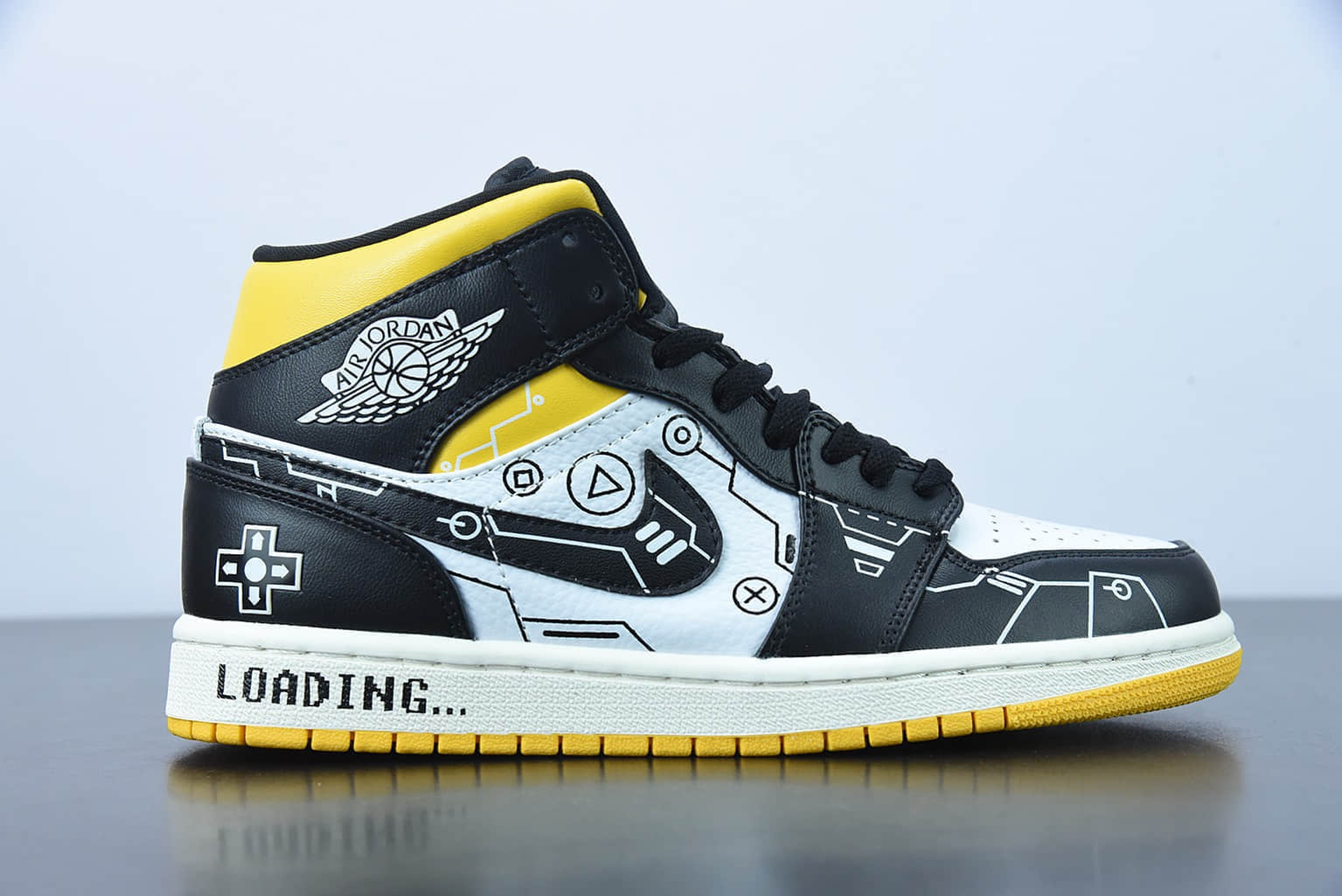 乔丹Air Jordan 1 Mid 电玩立体按键AJ1中帮休闲板鞋纯原版本 货号:CV5276-107