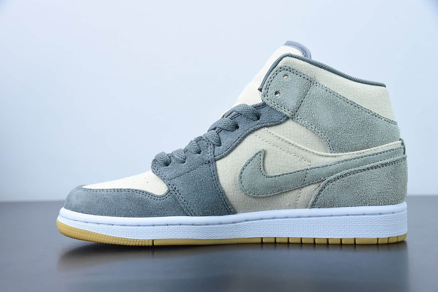 乔丹Air Jordan 1 Mid (GS)中帮奶油白米黄灰篮球鞋纯原版本 货号：DN4346-100