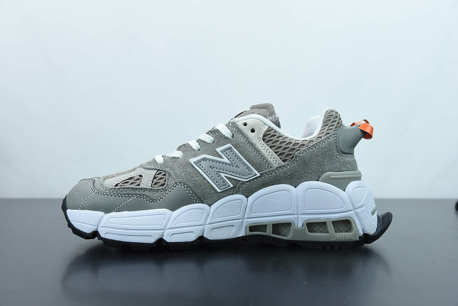 新百伦 New Balance Salehe Bembury x New Balance Yurt 灰色联名复古休闲跑步鞋纯原版本 货号:MS574YSC