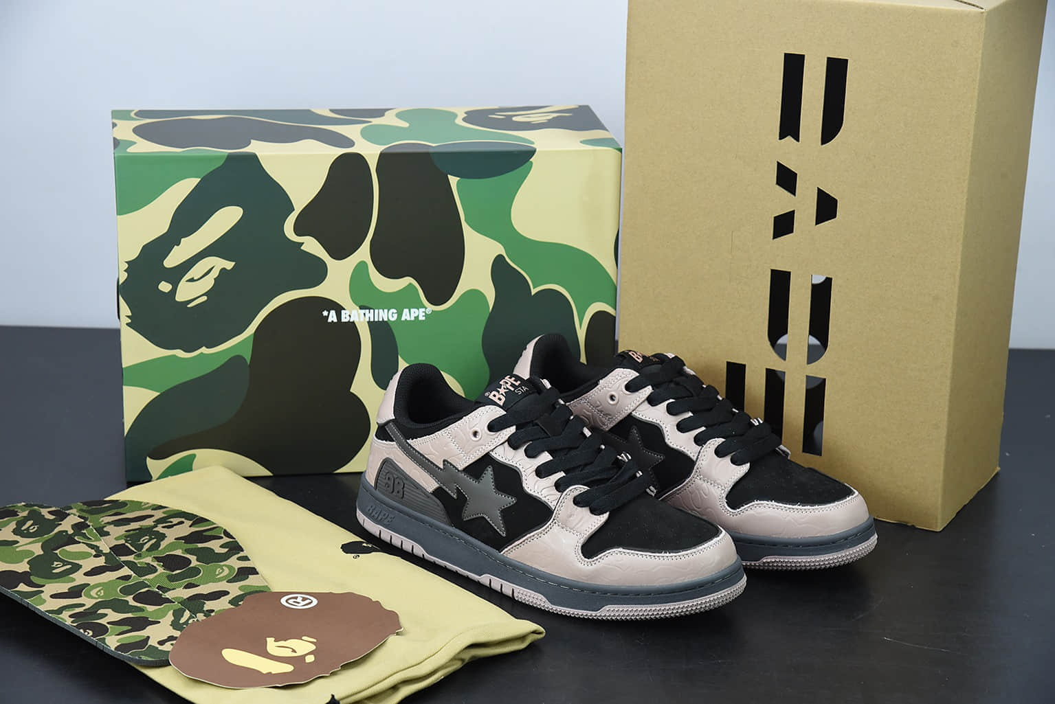 Human Made Bape Sta Sk8 To Nigo 潮流教父Nigo品牌灰黑粉色猿人头经典滑板百搭休闲运动板鞋纯原版本 货号： 1G801009I