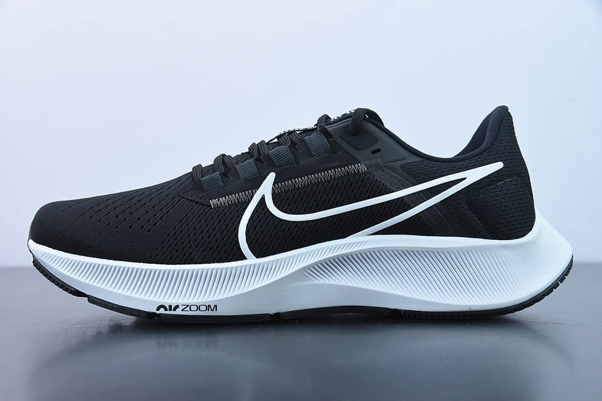 耐克Nike Air Zoom Pegasus 38 针织透气黑白轻便缓震跑步鞋纯原版本 货号：CW7356-002