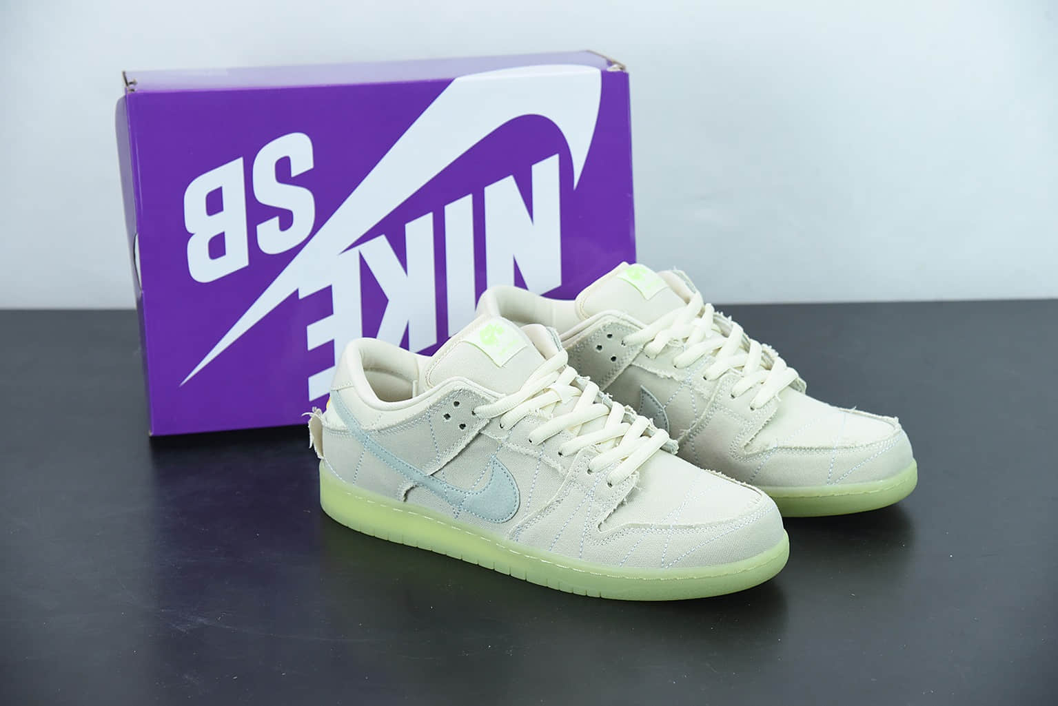 耐克Nike SB Dunk Low Mummy SB 米白夜光木乃伊布面低帮休闲板鞋纯原版本 货号:DM0774-111